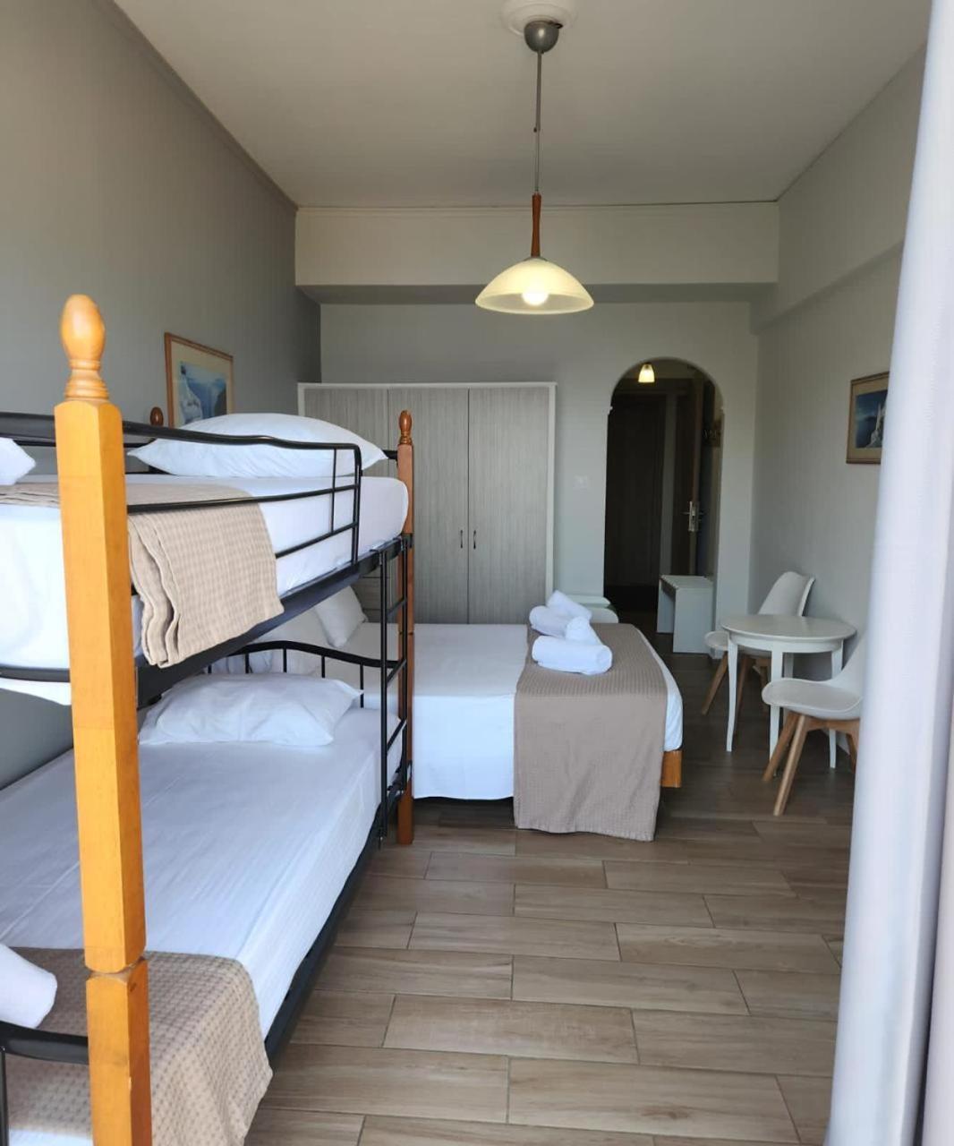 Stefania Hotel Амарінтос Екстер'єр фото
